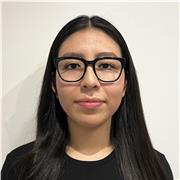 Profesora de historia apta para alumnos de bachillerato